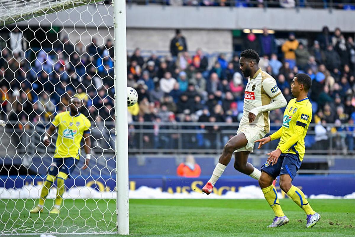 Football, Coupe de France : Stade Béthunois 2-4 FC Sochaux-Montbéliard